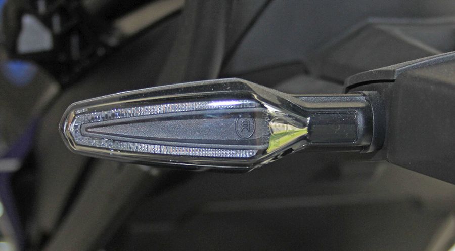 BMW R1300GS Standard front LED Indicator